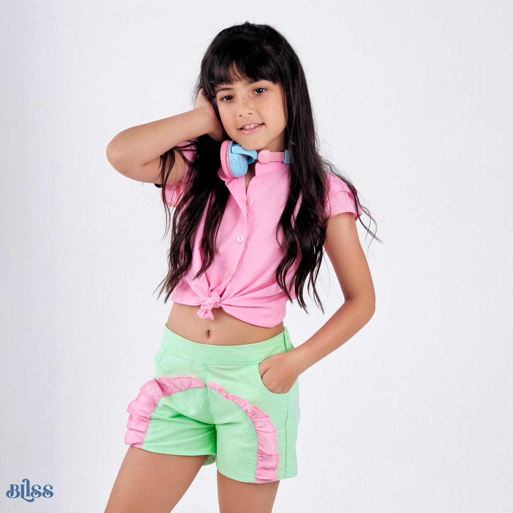 Set of 2 (Ruffles Sleeves Shirt+Ruffles Shorts ( Green + Pink) )
