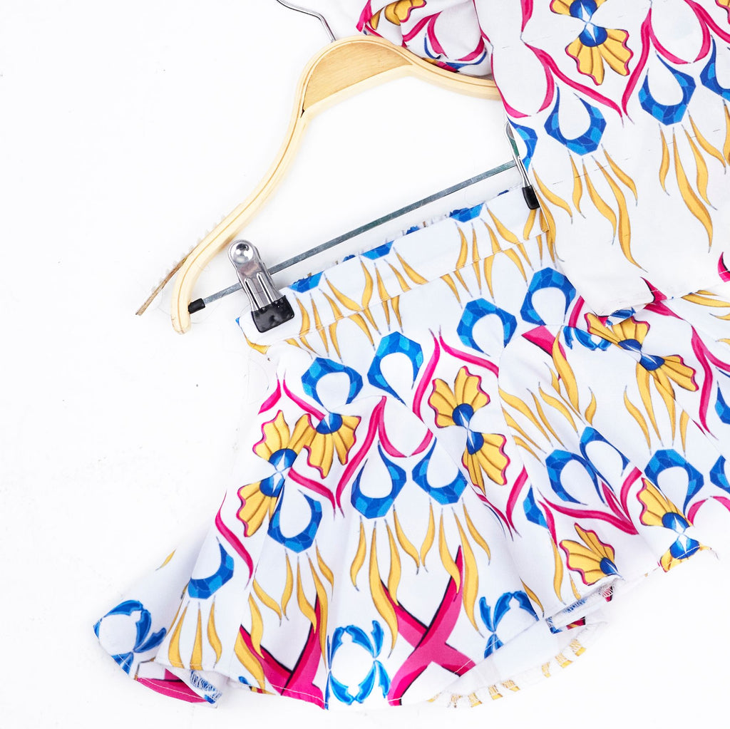 Set of 2(Printed Ruffles Skirt + Printed top with back Ribbon) ) - image 5