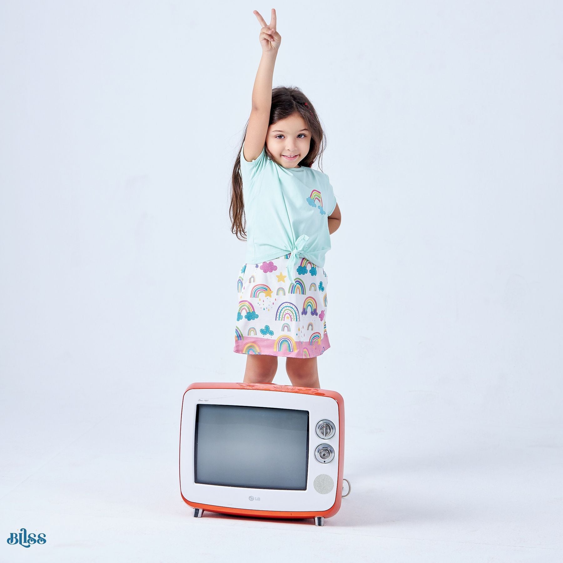 Set of 2 Rainbow T-shirt and skirt - image 2