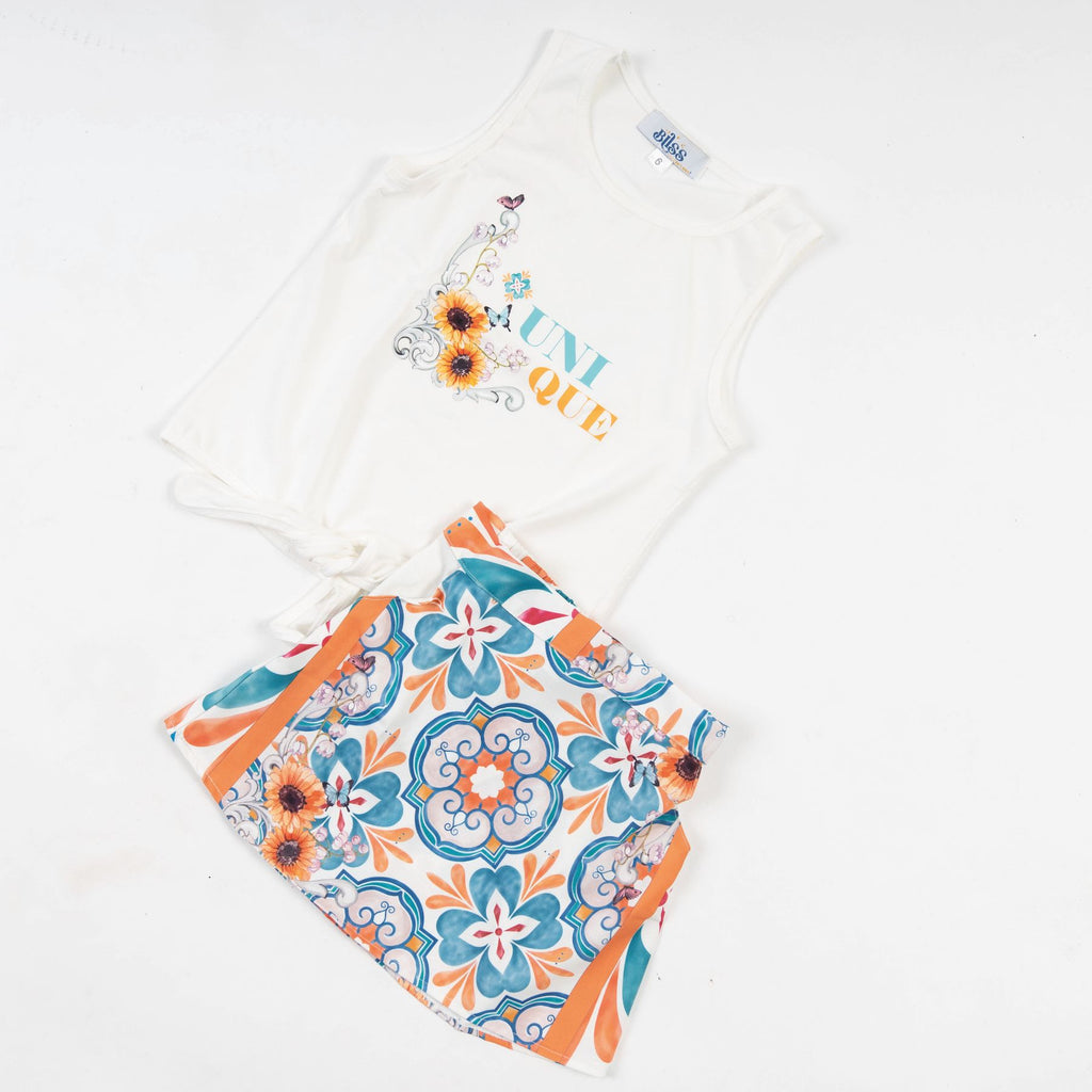 set of 2 unique print skirt and t shirt - image 2
