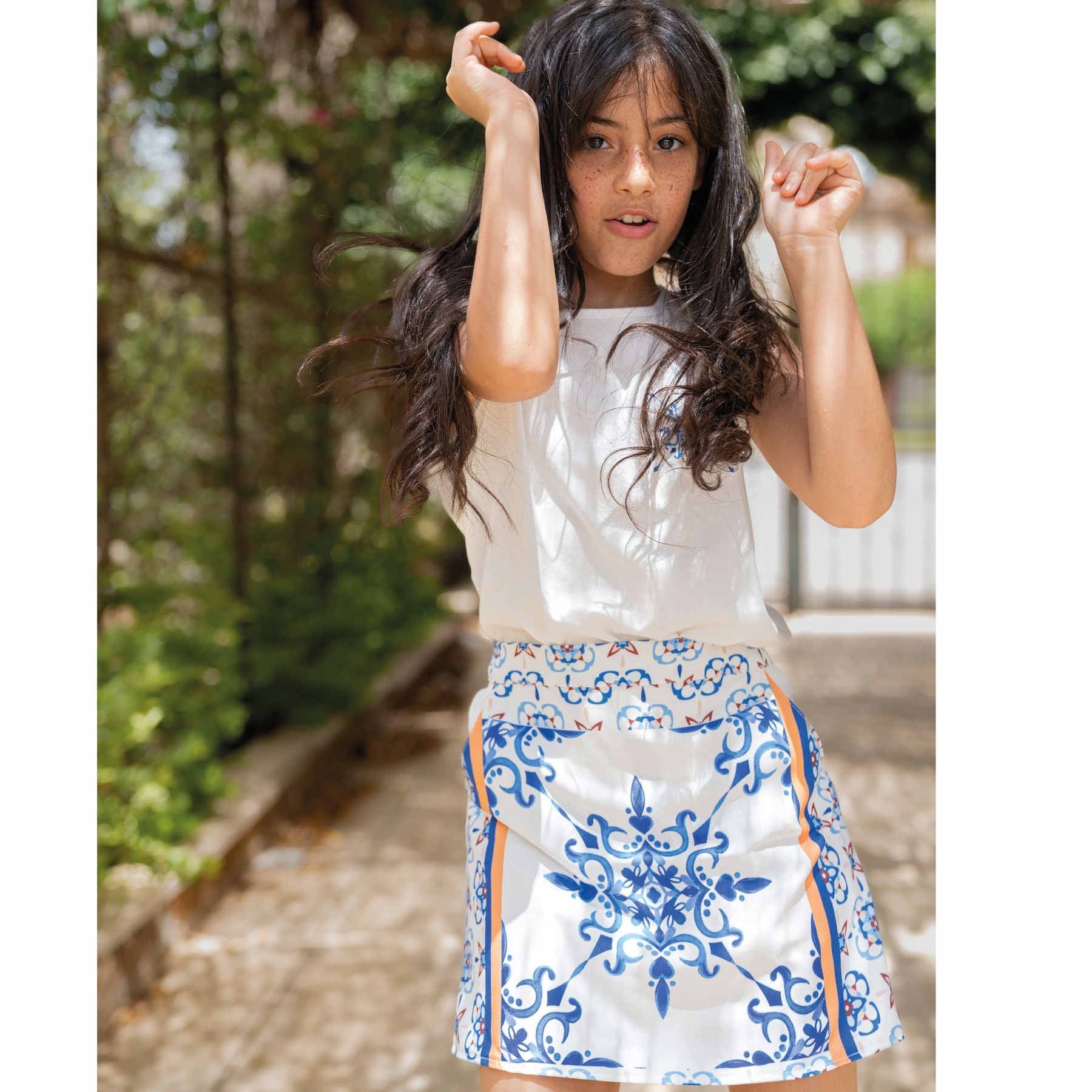 tiles set of 2 skirt and t shirt - image 4