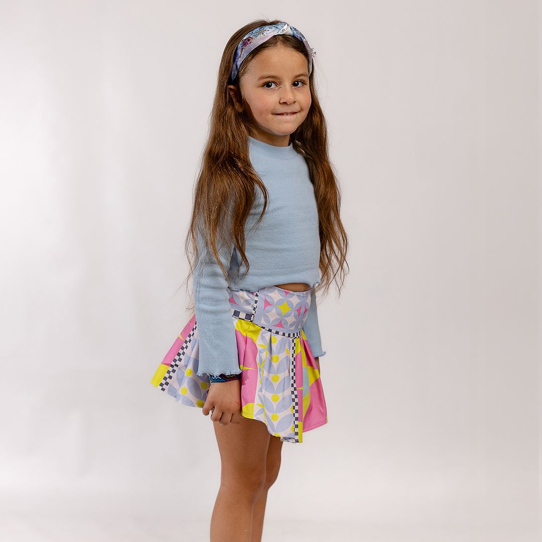 Pleated skirt (vivid Play)
