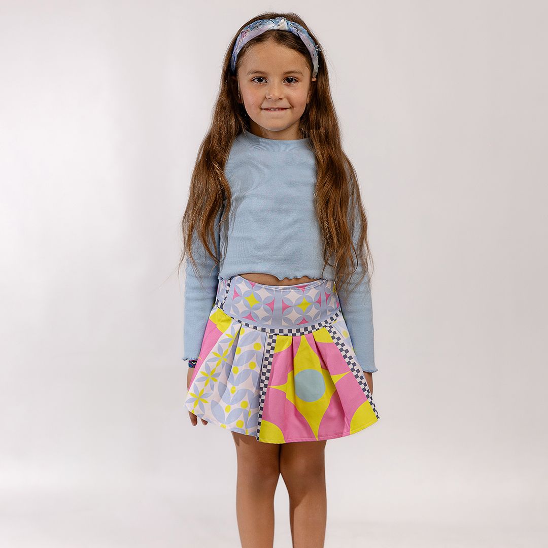 Pleated skirt (vivid Play) - image 2