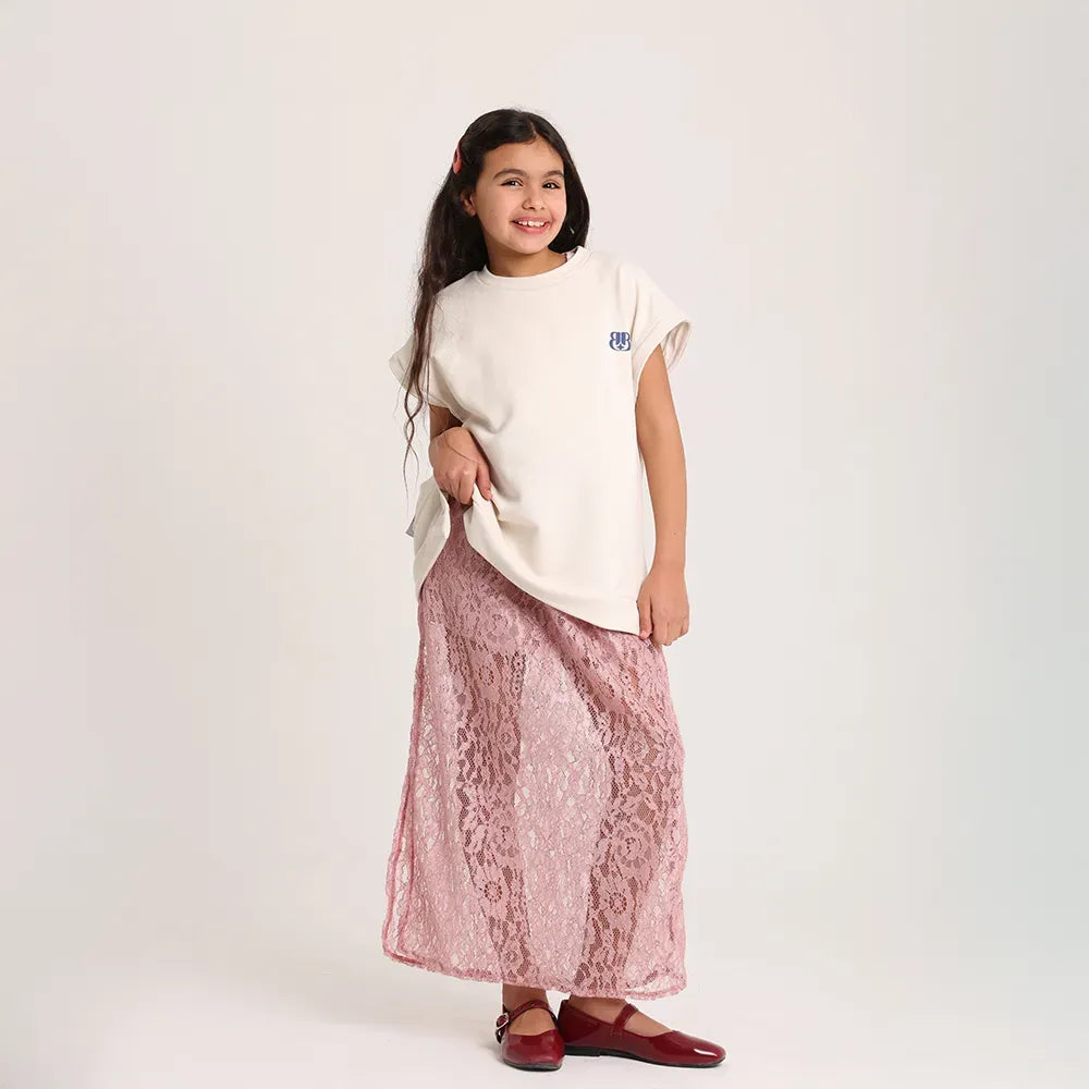 Lace skirt with side slit - image 2
