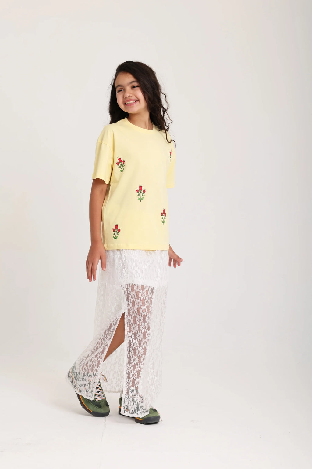 cloud white Lace skirt with side slit - image 2